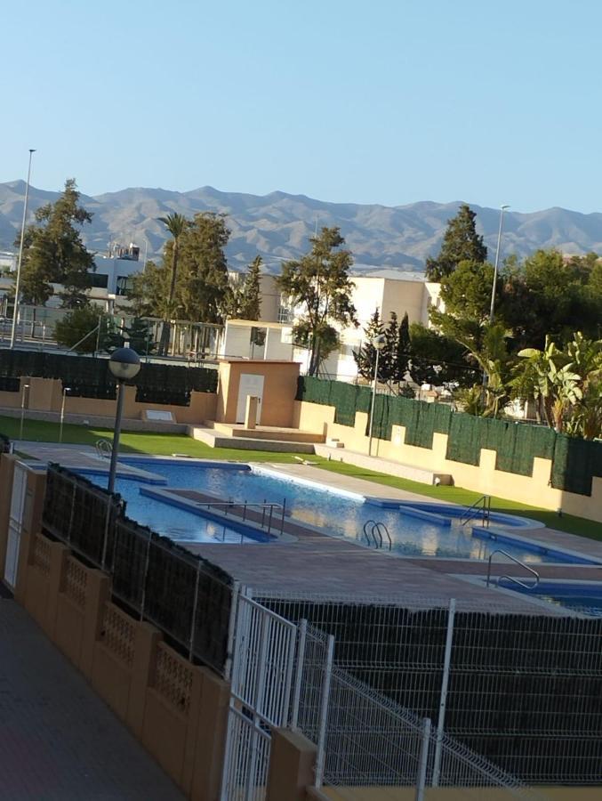 Amplio Piso Con Vistas A La Playa De Poniente Apartamento Águilas Exterior foto